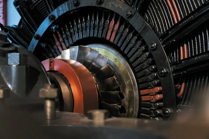 Commutator and copper windings of a large motor